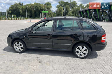 Универсал Skoda Fabia 2006 в 