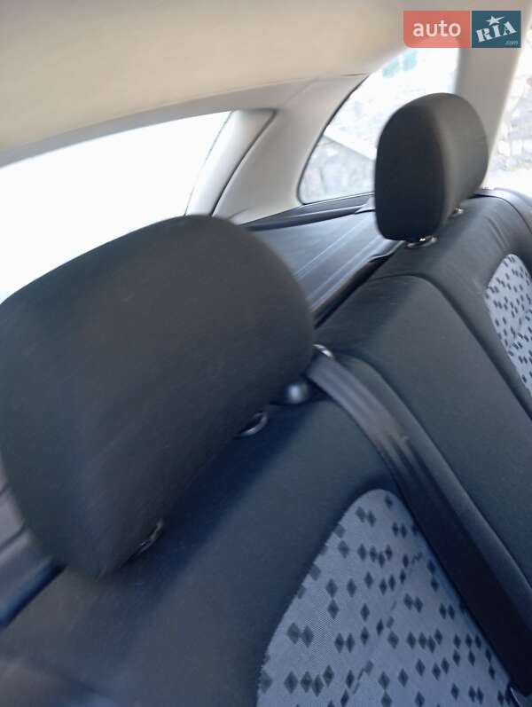 Хетчбек Skoda Fabia 2006 в Піщанці