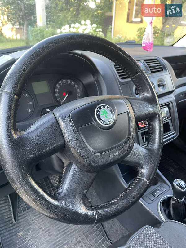 Хэтчбек Skoda Fabia 2012 в Чернигове фото 11 Хэтчбек Skoda Fabia 2012 в Чернигове