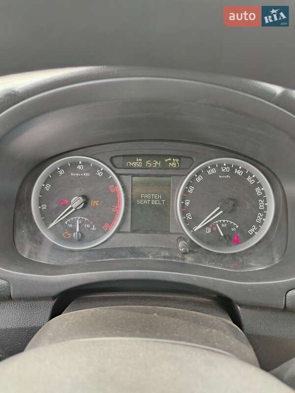 Универсал Skoda Fabia 2009 в Кривом Роге