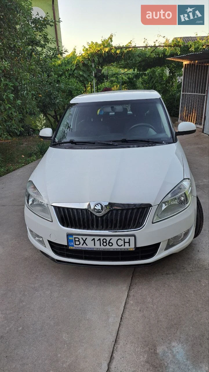 2014 Skoda Fabia - мініатюра 8