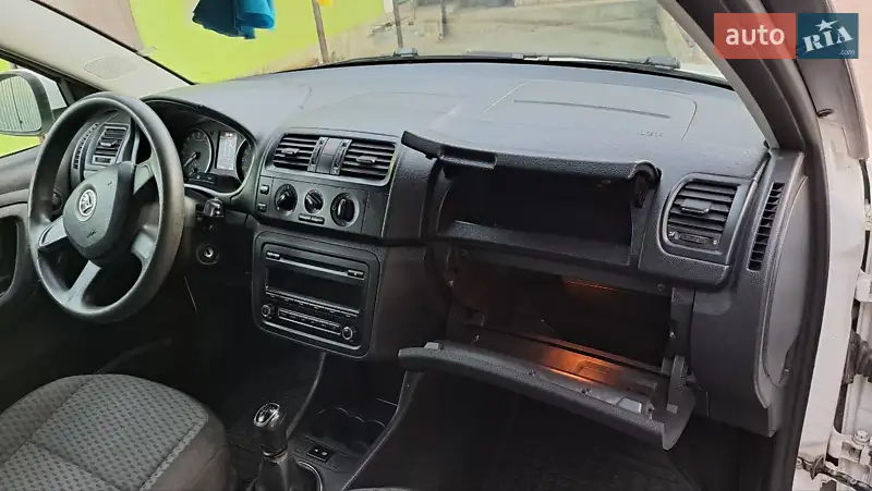 Skoda Fabia 2013 VIN TMBJS25J7E3052145 фото оголошення 13 з 51