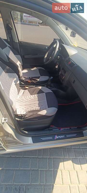 Универсал Skoda Fabia 2007 в Одессе