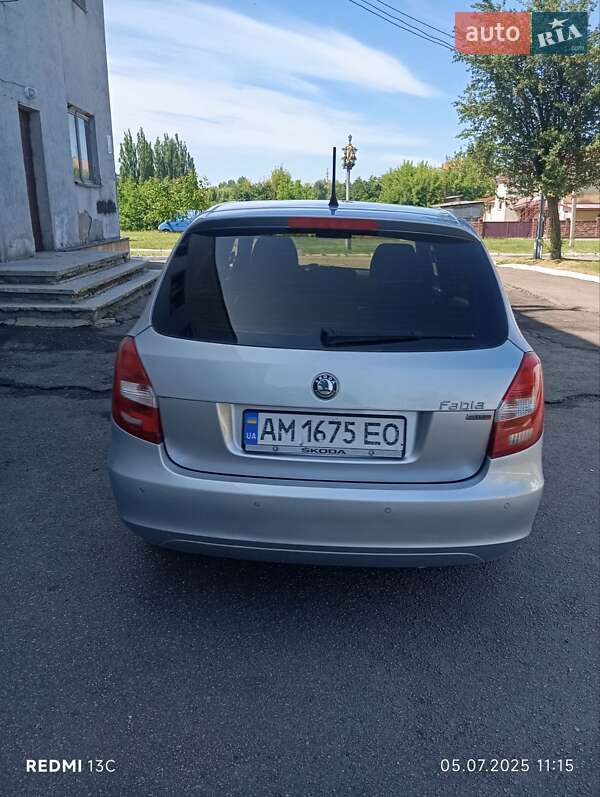 Універсал Skoda Fabia 2012 в Рівному