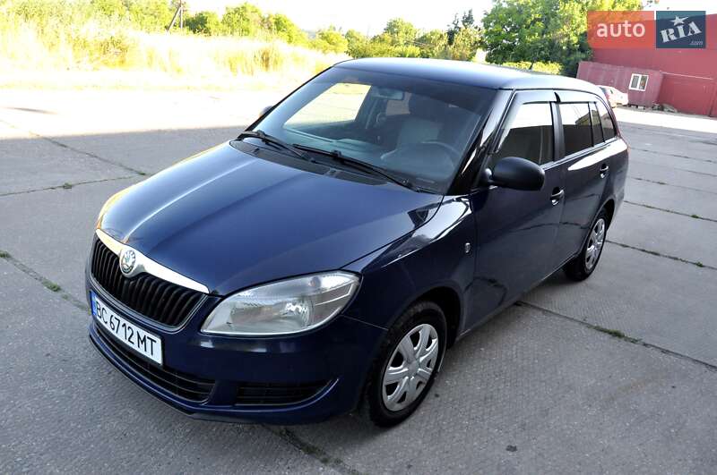 Універсал Skoda Fabia 2013 в Львові