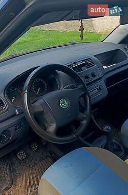 Хэтчбек Skoda Fabia 2008 в Решетиловке