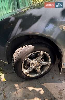 Хэтчбек Skoda Fabia 2004 в 