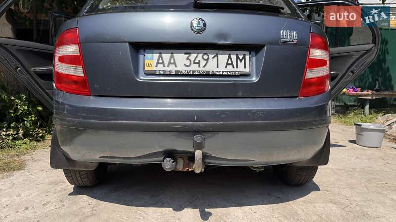 Хэтчбек Skoda Fabia 2004 в Мироновке фото 21 Хэтчбек Skoda Fabia 2004 в Мироновке