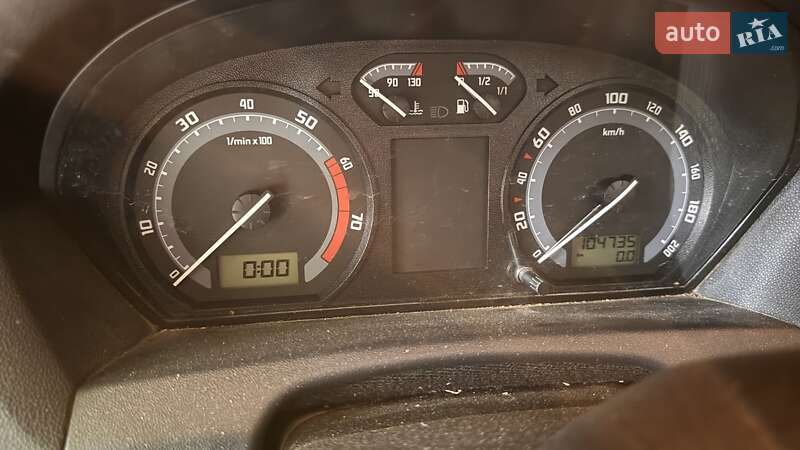 Хэтчбек Skoda Fabia 2004 в Мироновке фото 40 Хэтчбек Skoda Fabia 2004 в Мироновке