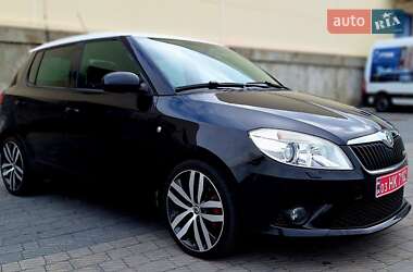 Хэтчбек Skoda Fabia 2010 в Львове