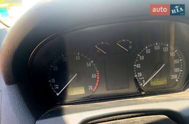 Хетчбек Skoda Fabia 2002 в Запоріжжі