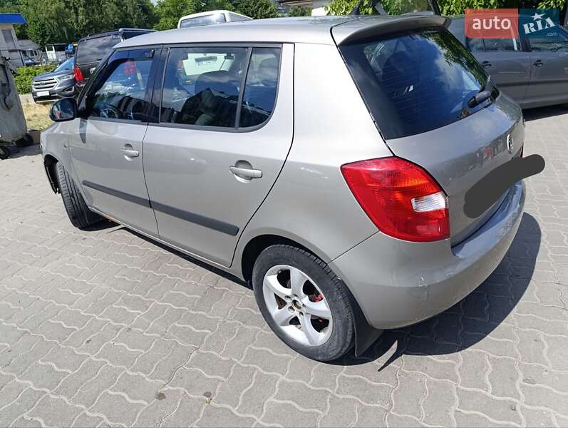 Хэтчбек Skoda Fabia 2008 в Львове фото 63 Хэтчбек Skoda Fabia 2008 в Львове