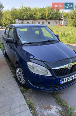 Хэтчбек Skoda Fabia 2014 в Кременчуге