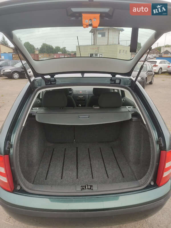 Универсал Skoda Fabia 2006 в Виннице