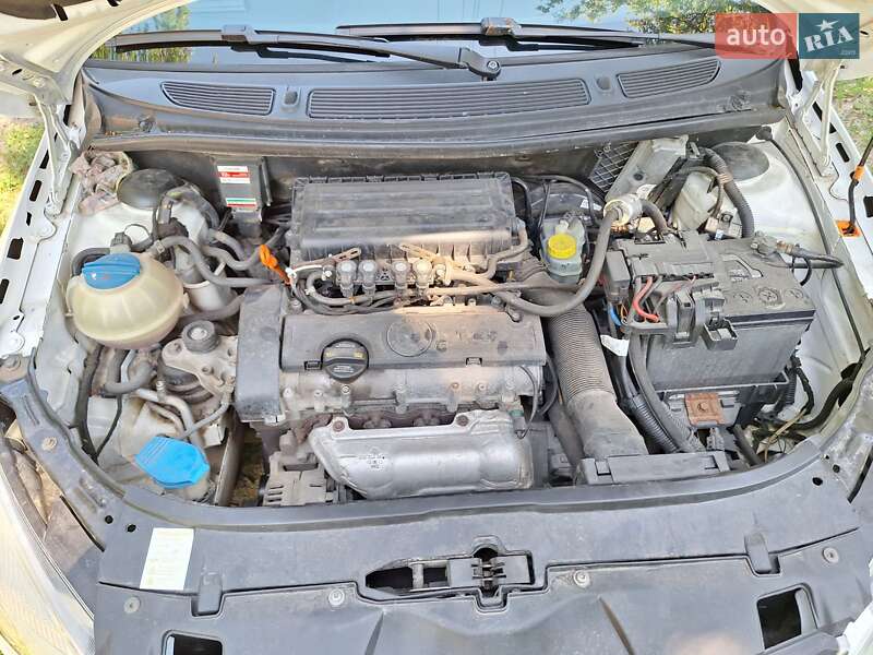 Хэтчбек Skoda Fabia 2012 в Харькове