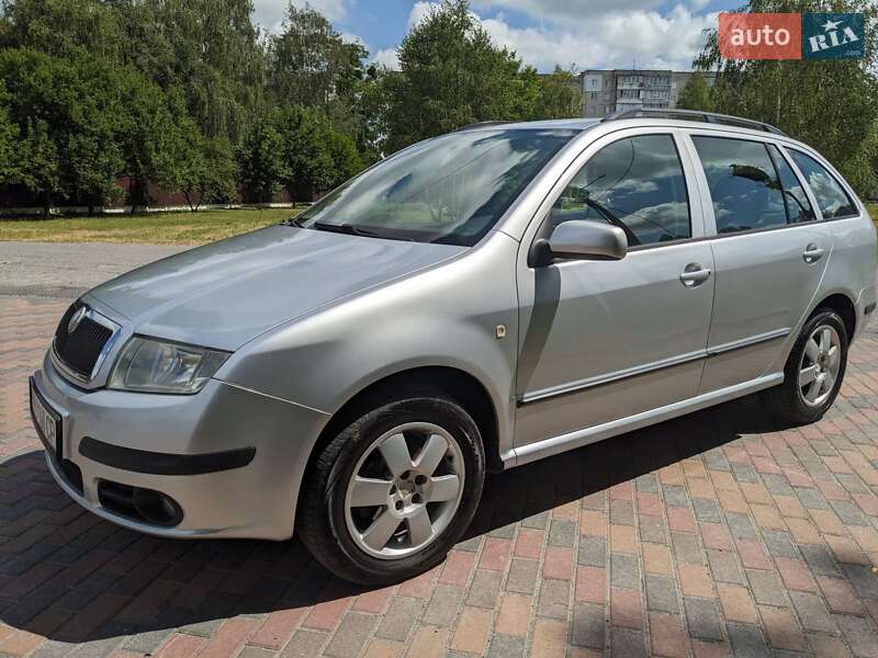 Универсал Skoda Fabia 2008 в Звягеле