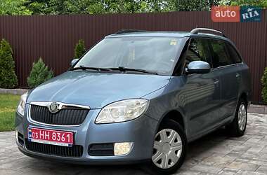 Универсал Skoda Fabia 2010 в Сарнах