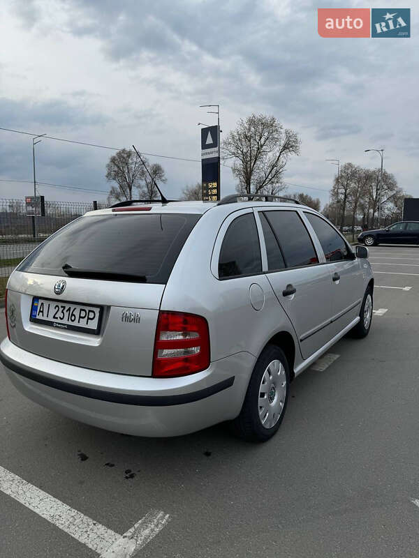 Универсал Skoda Fabia 2003 в Киеве