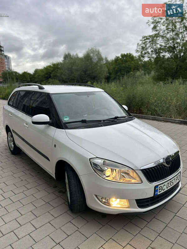 Универсал Skoda Fabia 2010 в Ивано-Франковске