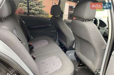 Универсал Skoda Fabia 2004 в 