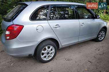 Универсал Skoda Fabia 2009 в Чернигове