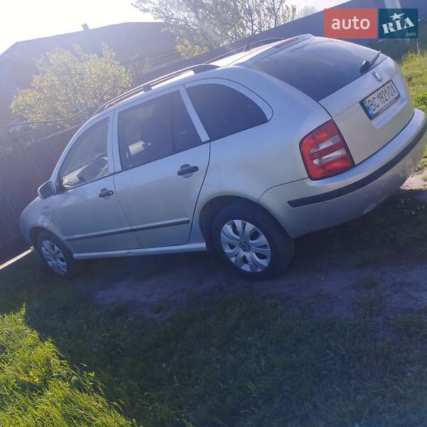 Универсал Skoda Fabia 2004 в Гайсине