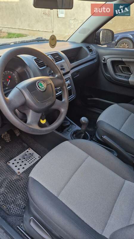 Хетчбек Skoda Fabia 2011 в Дубні