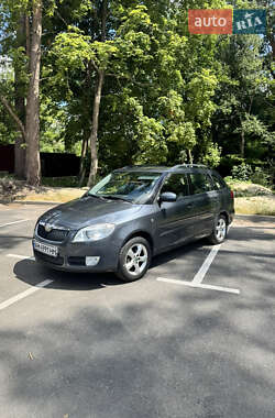 Універсал Skoda Fabia 2009 в Житомирі