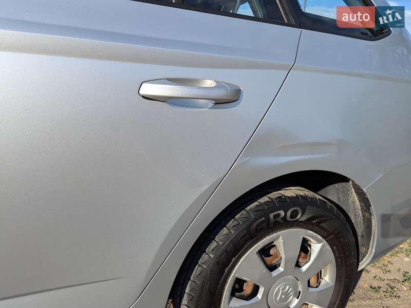 Універсал Skoda Fabia 2015 в Івано-Франківську