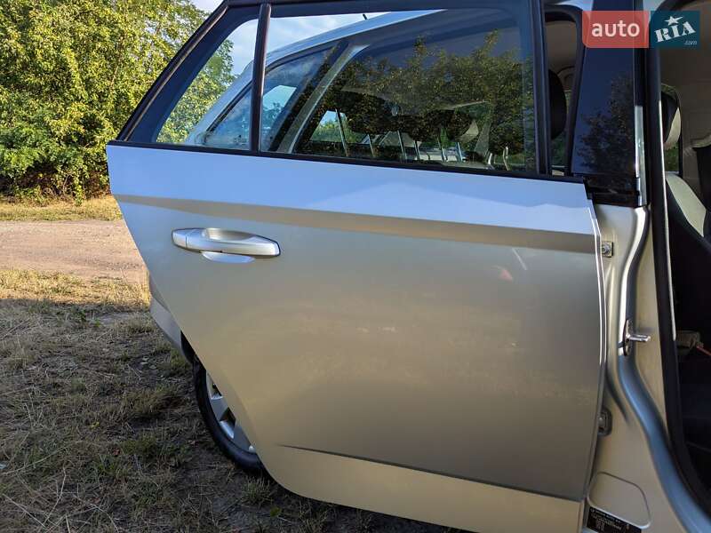 Універсал Skoda Fabia 2015 в Івано-Франківську