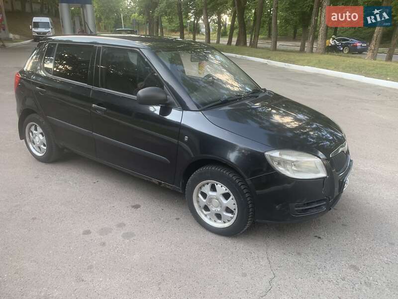 Хэтчбек Skoda Fabia 2008 в Львове