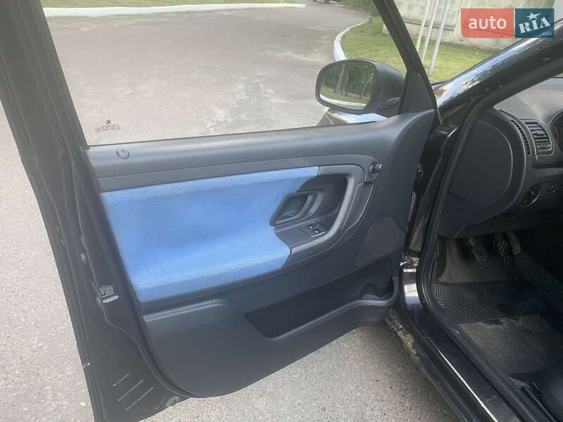 Хэтчбек Skoda Fabia 2008 в Львове