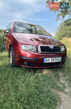 Седан Skoda Fabia 2006 в Полтаве