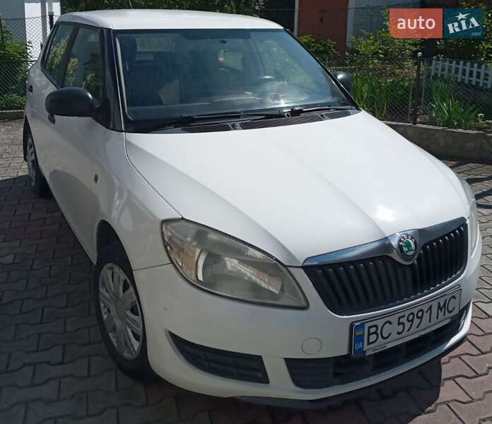 Хэтчбек Skoda Fabia 2011 в Бориславе