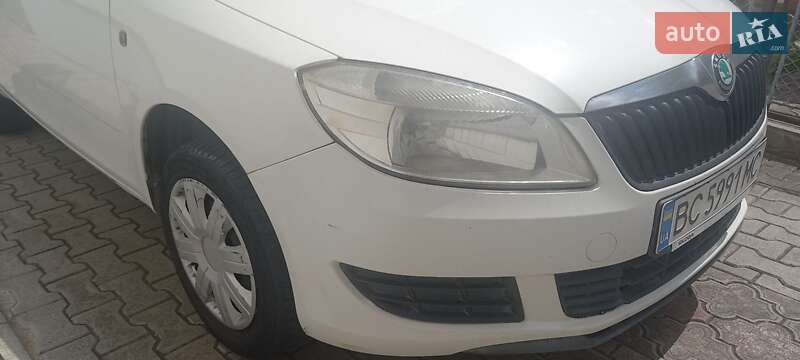 Хэтчбек Skoda Fabia 2011 в Бориславе