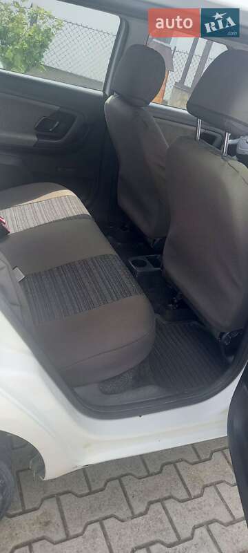 Хэтчбек Skoda Fabia 2011 в Бориславе
