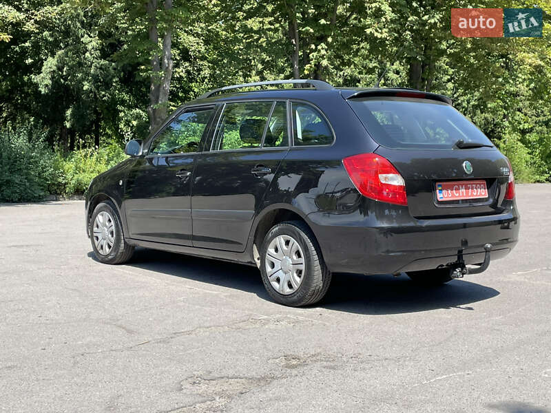 Универсал Skoda Fabia 2008 в Луцке