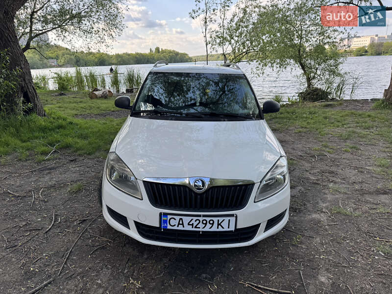 Универсал Skoda Fabia 2014 в Умани