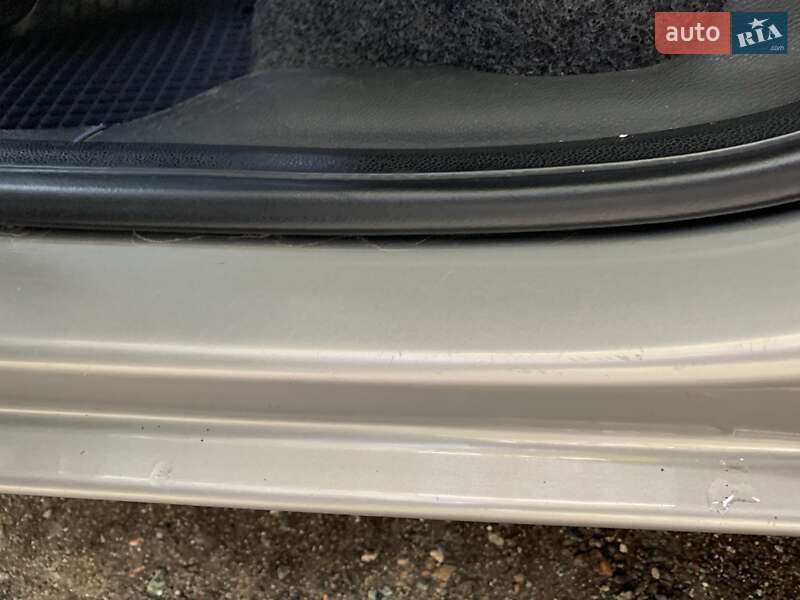 Хетчбек Skoda Fabia 2010 в Радомишлі