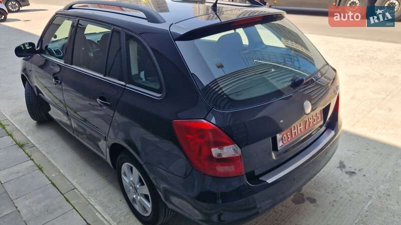 Универсал Skoda Fabia 2009 в Ирпене