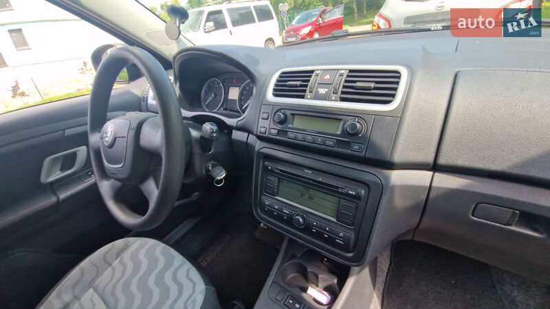 Универсал Skoda Fabia 2009 в Ирпене