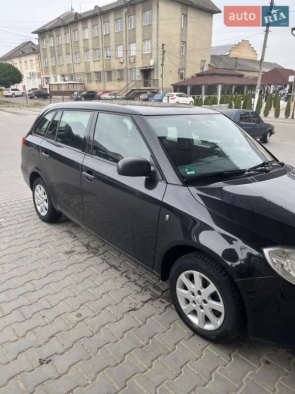Універсал Skoda Fabia 2009 в Герці фото 8 Універсал Skoda Fabia 2009 в Герці