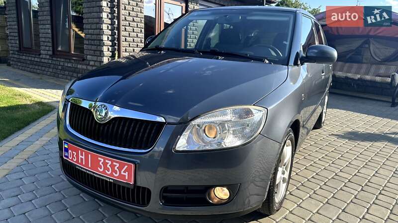 Универсал Skoda Fabia 2010 в Луцке