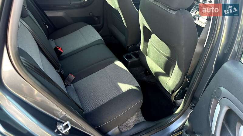 Универсал Skoda Fabia 2010 в Луцке