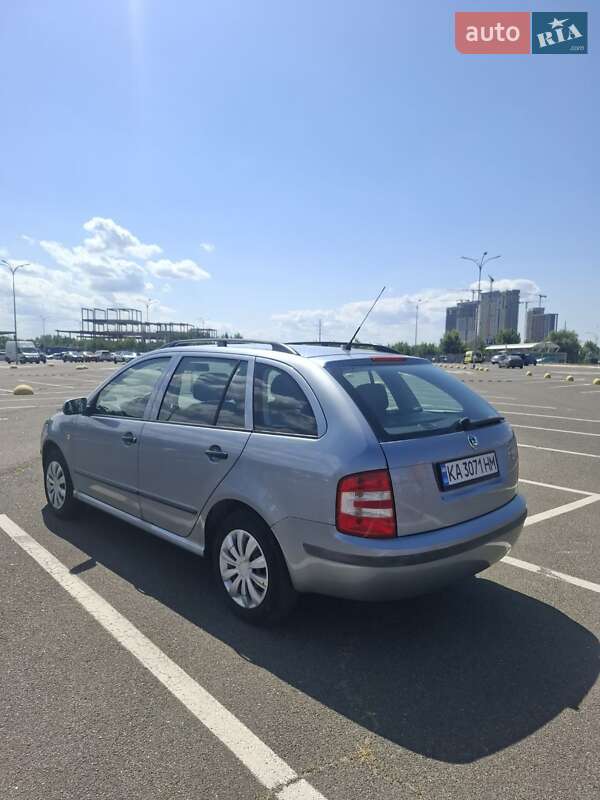 Универсал Skoda Fabia 2005 в 