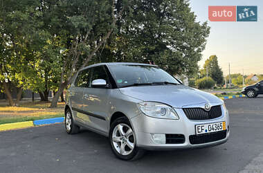 Хэтчбек Skoda Fabia 2009 в 