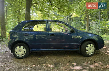 Хэтчбек Skoda Fabia 2006 в 