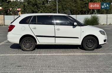 Хэтчбек Skoda Fabia 2008 в 