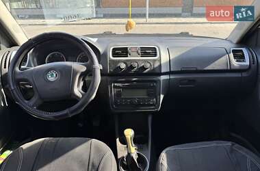 Хэтчбек Skoda Fabia 2008 в 