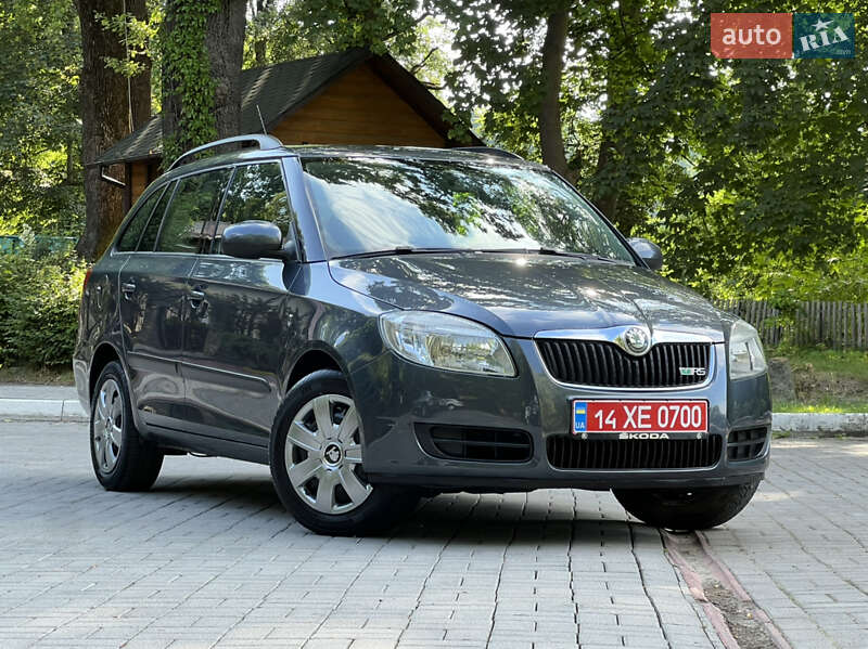 Універсал Skoda Fabia 2009 в Трускавці